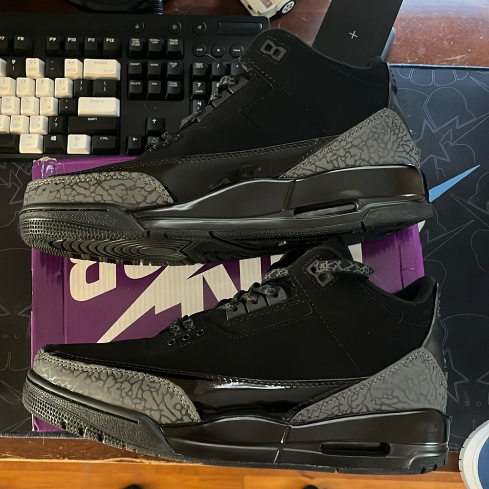 Black Cat Jordan 3